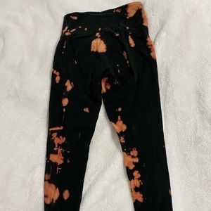 Victoria’s Secret reverse tiedye leggings